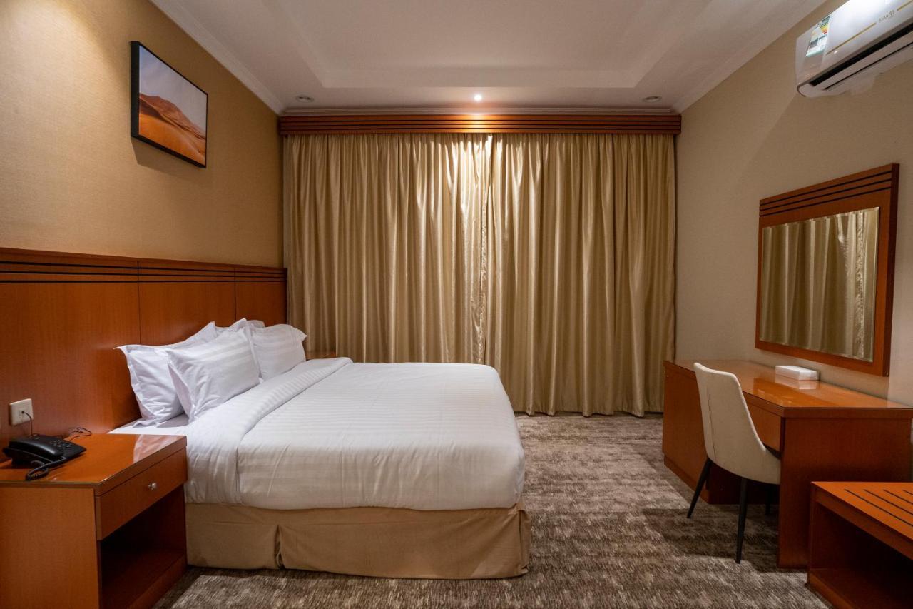 Safwa Taiba Suite اجنحة صفوة طيبه Medina Bagian luar foto