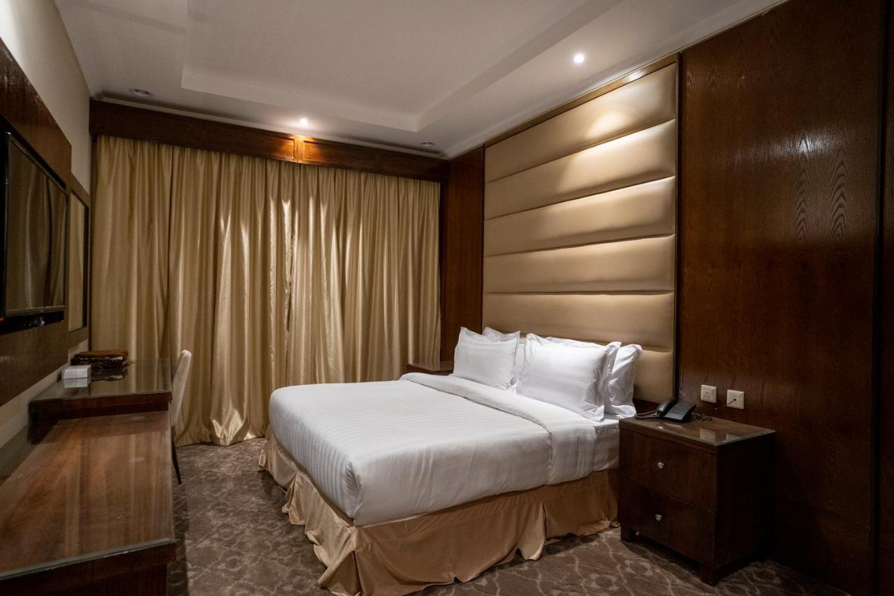 Safwa Taiba Suite اجنحة صفوة طيبه Medina Bagian luar foto